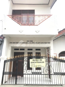 Disewakan Rumah di VIP (Golden City) Bemasi di Villa Indah Permai Blok D10 Rp20 Juta/tahun | Pinhome