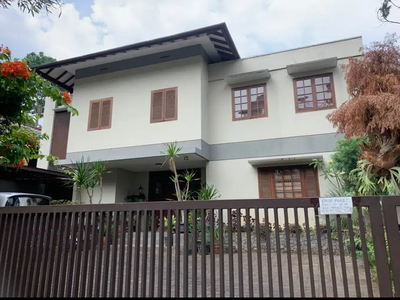 Jual Cepat Rumah Lux di Hegarmanah Bandung