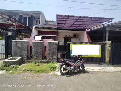 Jual Rumah dalam Komplek Elit di Pusat Kota Cimahi