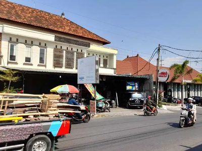 Ruko 2 lantai di Gatsu Barat Dekat Starbucks