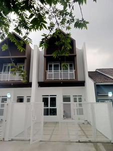 Rumah baru siap huni di Cisaranten Arcamanik Bandung bisa KPR