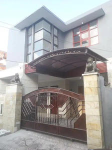 Rumah Cantik Lantai 2 Siap Huni di Jalan Tukad Pancoran