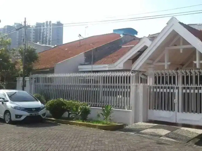 Rumah dijual hitung tanah di Tenggilis mejoyo selatan, Surabaya