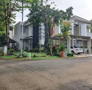 Rumah Hoek Dijual di Cluster Maple Summarecon Bekasi