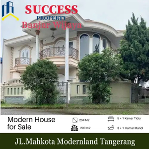 Rumah hoek dua lantai Jl.Mahkota Modernland Kota Tangerang