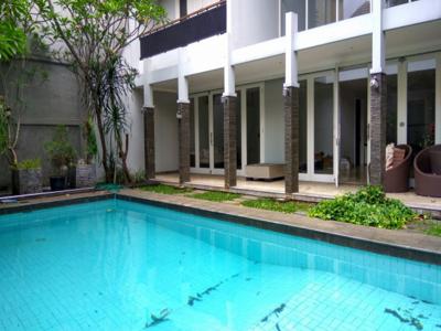 Disewa Comfortable and beautiful house in ampera area for expatri