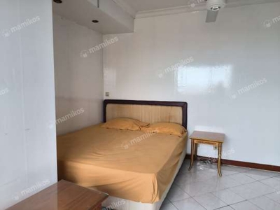 Apartemen Kondominium Taman Anggrek Tipe 3BR Semi Furnished Lt 10 Grogol Petamburan Jakarta Barat