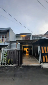 Di jual rumah bagus kokoh dalam komplek di Ratna jatibening