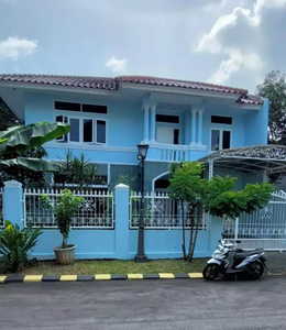 Di jual rumah siap huni di Citra Grand Cibubur