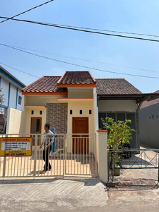 Dijual BU Rumah baru renov total depan SMAN 1 Sooko Mojokerto Kota