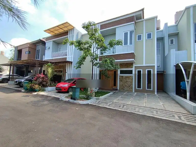 Dijual Cepat/murah Rumah di Calista Prima Residence Cipinang, Ari