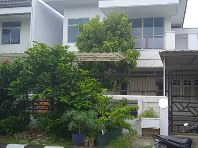 Dijual Cepat Rumah 2 Lantai di Taman Golf Modernland Tangerang
