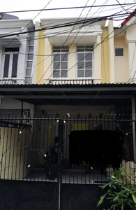 Dijual Cepat Rumah 2 Lt Siap Huni di Permata Taman Palem Kalideres