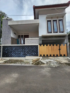 Dijual Dan Disewakan Rumah Strategis Di Jl. Kawi Candisari Semarang