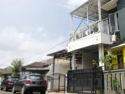 Dijual Murah Rumah di Griya Loka Bsd Tangerang