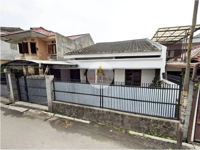Dijual Rumah Hitung Tanah Strategis di Pasirluyu BKR Bandung