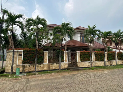 Dijual rumah mewah di Eramas 2.000 - Pulogebang - Jakarta Timur