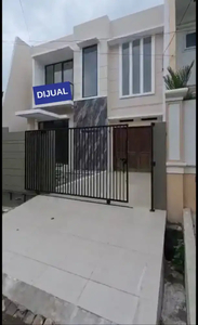 Dijual rumah mewah di perumahan elit Surabaya Timur