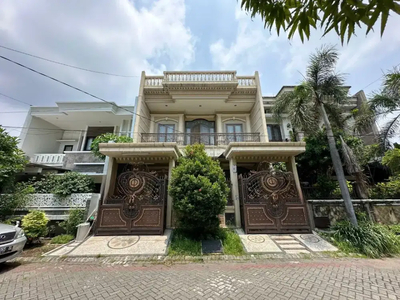 Dijual rumah mewah di Surabaya Timur