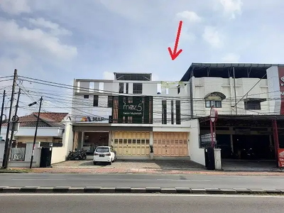 Disewakan Ruko 3 lantai, di Jl. Kol. Soegiono , Duren Sawit