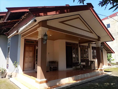 Disewakan Rumah 1 Lantai Halaman Luas & Asri dekat Ringroad Yogyakarta