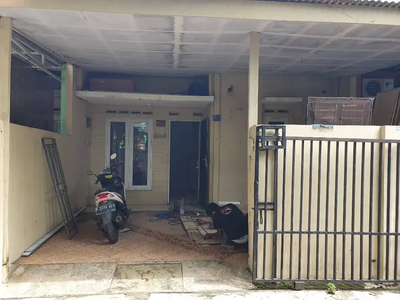 Disewakan Rumah Dalam Komplek Korpri Wira Asri Semper Barat