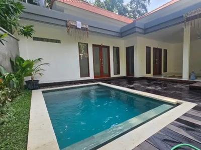 Disewakan Villa Umalas Kerobokan Bali