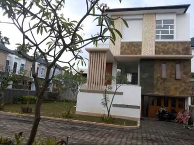 For RENT / DISEWAKAN Full furnished 4 bedroom house