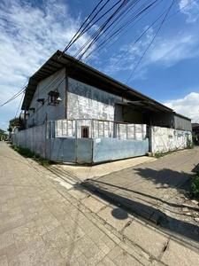 Gudang Dijual Di Cipondoh Tangerang, Dekat Green Lake lt.425m2