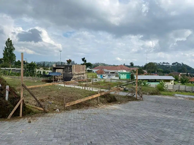 Kavling Dekat Wisata Dusun Bambu Akses Jalan Lebar di Cisarua