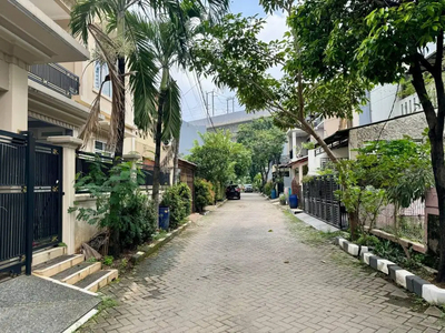 Rumah Bagus 2 Lantai Luas 157m2 di Komplek Griya Metropolitan Pekayon