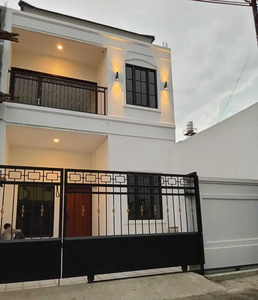 Rumah Baru 2 lantai siap huni di Komplek Kopo Permai Bandung