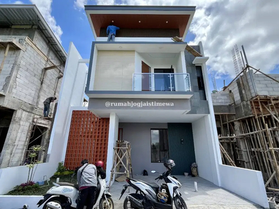 Rumah Baru Dalam Perumahan di Jalan Kaliurang Km 14 Sukoharjo Dekat UI