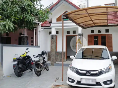 Rumah Baru Renovasi disewakan di Pinus Regency Soekarno Hatta Bandung