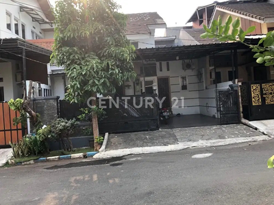 Rumah Di Villa Nusa Indah 5,belakang Ruko,Ciangsana,Bogor.