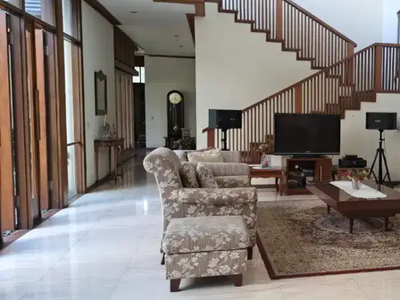Rumah Dijual Dago Atas Bandung Lux Mainroad