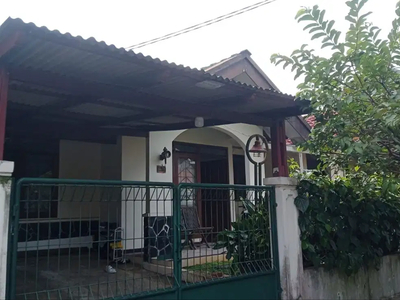Rumah Minimalis Siap Huni dekat Gerbang Tol Krukut 2 Siap KPR J-17927