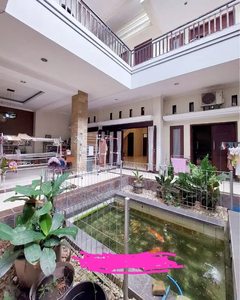 Rumah & RuangUsaha Di jalan Utama di Condongcatur Dekat Pakuwon Mall