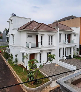 Rumah Townhouse Siap Huni Dekat Mall Pejaten Village Jakarta Selatan