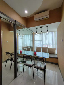 Sewa bulan ANDERSON 2 KMR full furnish Apartemen Surabaya barat