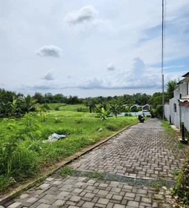 Tanah di Kawasan jalan Pantai Nyanyi, beraban, tabanan, Bali