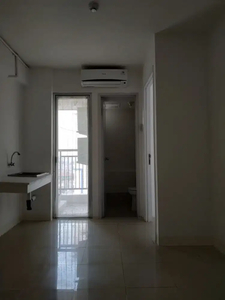 Type 2 kamar apartemen Bassura kosongan + AC