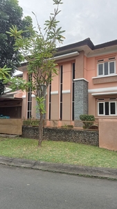 Dijual Rumah rapih, 2 Lantai siap huni di Bintaro Sektor 9