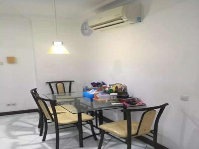 APARTEMEN 2BR FURNISH TAMAN BEVERLY MAYJEN SUNGKONO, LANTAI 10