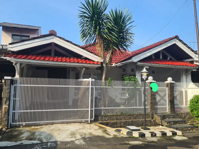 Dijual Rumah Cantik 1 Lantai Cluster Kranggan Permai, Cibubur