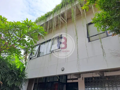 Dijual rumah cantik Modern di Ciputat dkt Stasiun Jurang Mangu