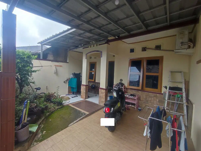 Dijual Rumah SHM 2 Lantai di Perumahan Permata Depok Siap KPR J-22146