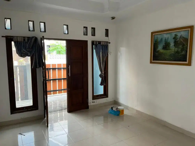 Disewakan rumah jln Damai jln Kaliurang KM 9