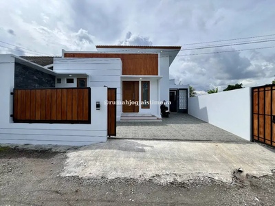 Rumah Baru di Maguwoharjo Dekat Sanata Dharma Paingan