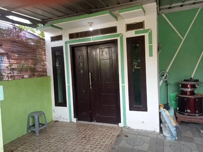 RUMAH DI KONTRAKKAN BERSIH & ASRI